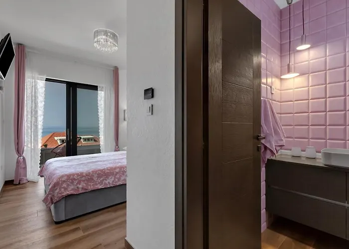 别墅 Grace 2 Luxury In Makarska, Private Pool *