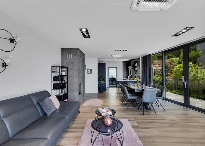 Grace 2 Luxury In Makarska, Private Pool 别墅 马卡尔斯卡