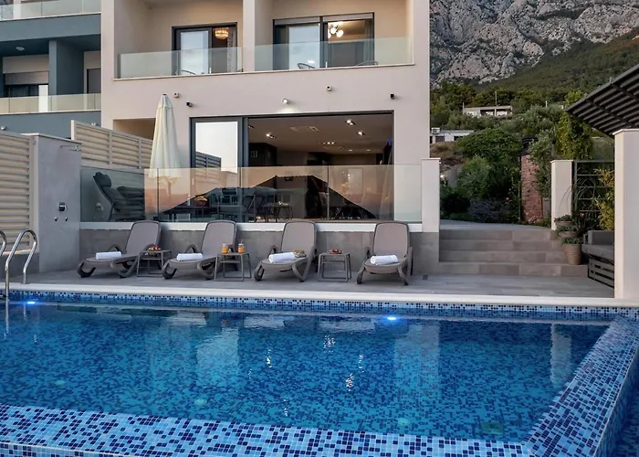 Grace 2 Luxury In Makarska, Private Pool 别墅