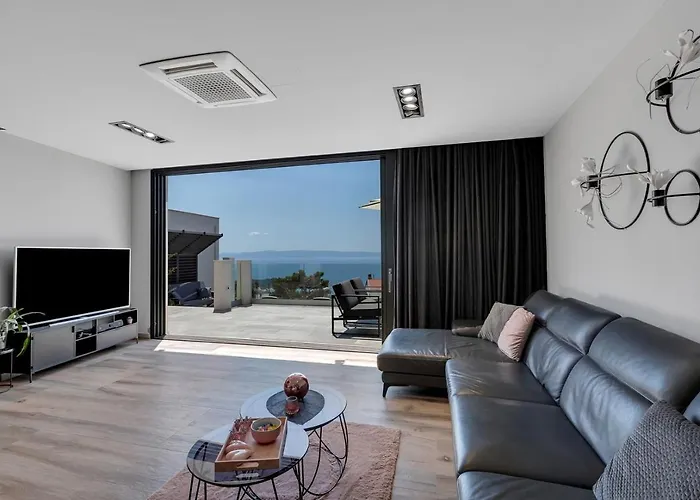 别墅 Grace 2 Luxury In Makarska, Private Pool 马卡尔斯卡